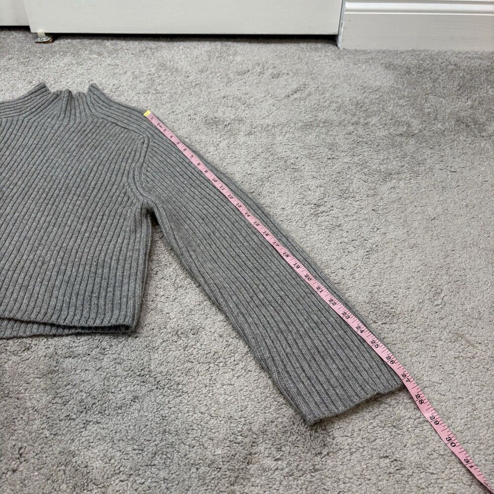 H&M Gray Ribbed Cropped Mock Neck Sweater Size XS - Picture 8 of 8
